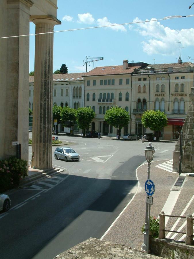 Casa Vacanza Piazza Marconi Valdobbiadene Buitenkant foto